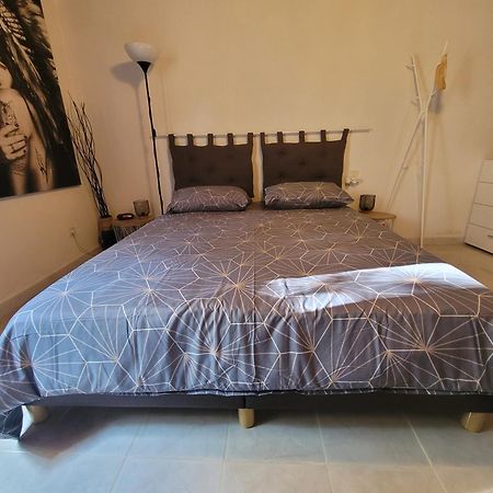 Logement Entier Et Calme 55M2 Avec Spa - Sauna Et Borne De Recharge 7Kw Apartamento Meyreuil Exterior foto